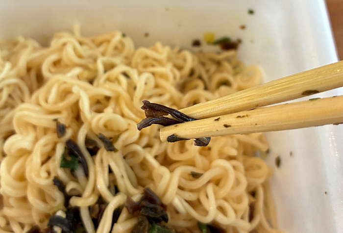 ペヤング 豚骨味やきそば