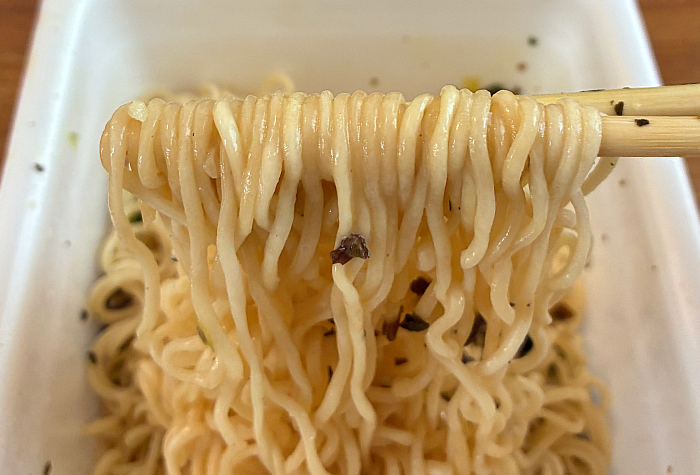 ペヤング 豚骨味やきそば