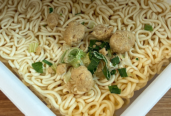 ペヤング 鶏塩まぜそば