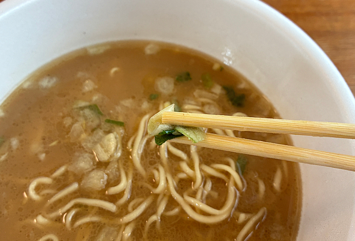 マルちゃん正麺 カップ ニボツヨシ