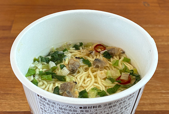 セブンプレミアム ボンゴレビアンコ味ヌードル