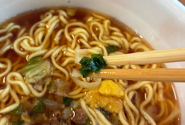 スパイス好きのための醤油ラーメン
