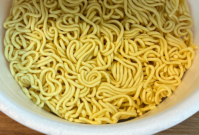 スパイス好きのための醤油ラーメン