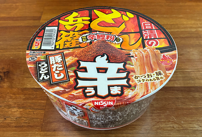 日清の辛どん兵衛 豚だしうどん
