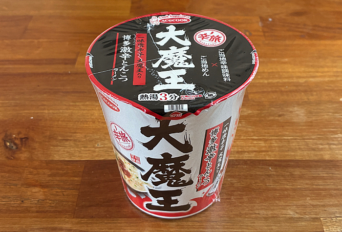 辛旅 大魔王入り 博多激辛とんこつラーメン