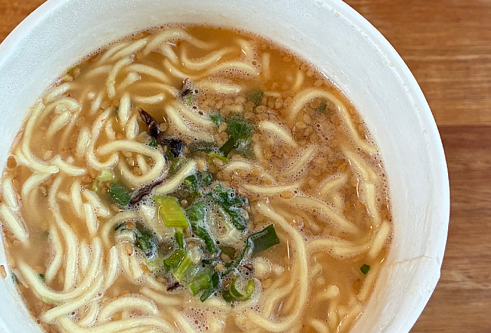 辛旅 大魔王入り 博多激辛とんこつラーメン
