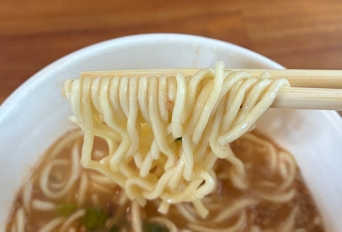 辛旅 大魔王入り 博多激辛とんこつラーメン