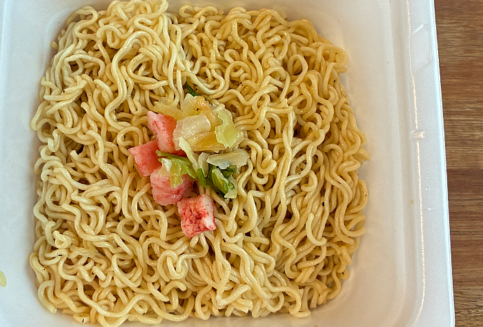 ローソン 麺大盛り シーフード味焼そば