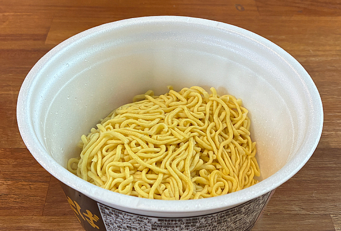 魅惑の学食巡りin関西 近大をすすらんか。近大まぜそば