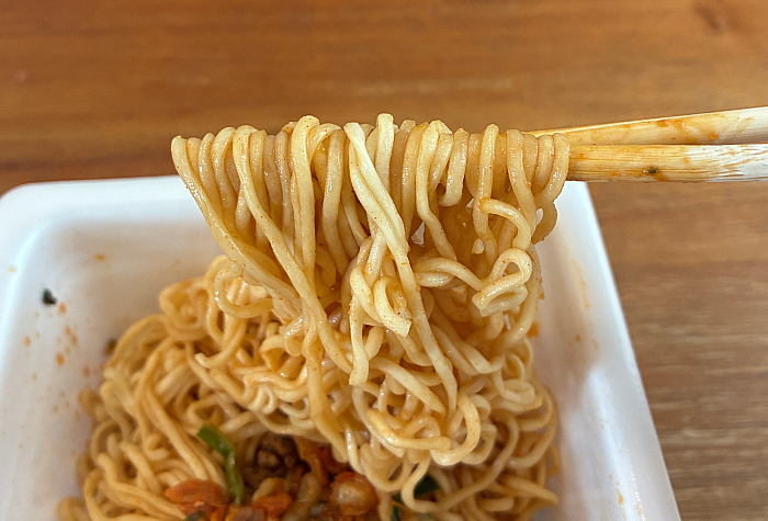 ペヤング ビビンバ風やきそば