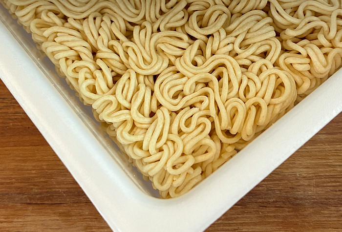 ペヤング ビビンバ風やきそば