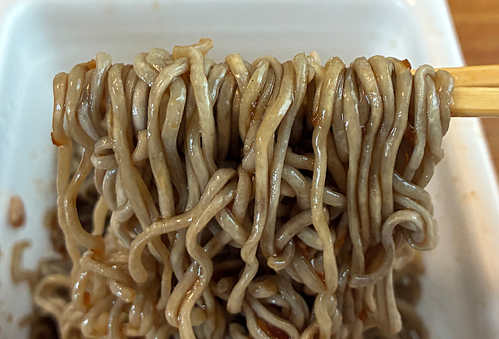 ペヤング 肉おろし蕎麦風