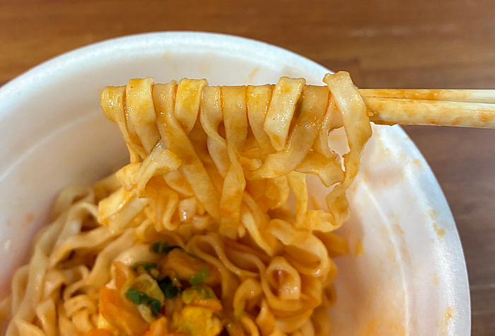 マルちゃん 汁なしキムチチゲうどん