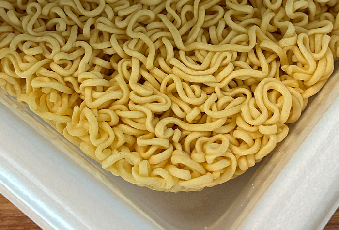 東京デザイン専門学校コラボ 今日もおつ豆さま えだ豆味焼そば