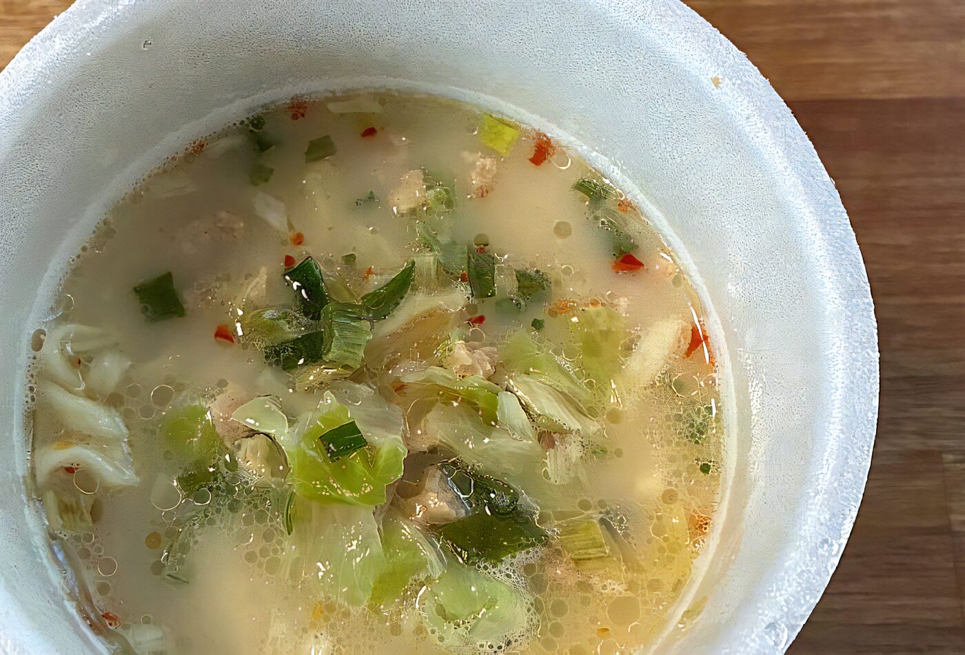 だしの旨みで減塩 鶏炊きうどん