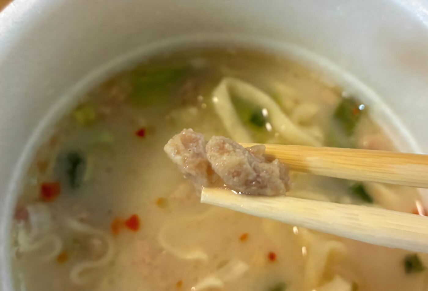 だしの旨みで減塩 鶏炊きうどん