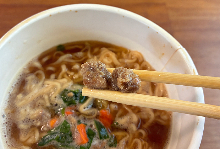 チキンラーメンビッグカップ すきやき味