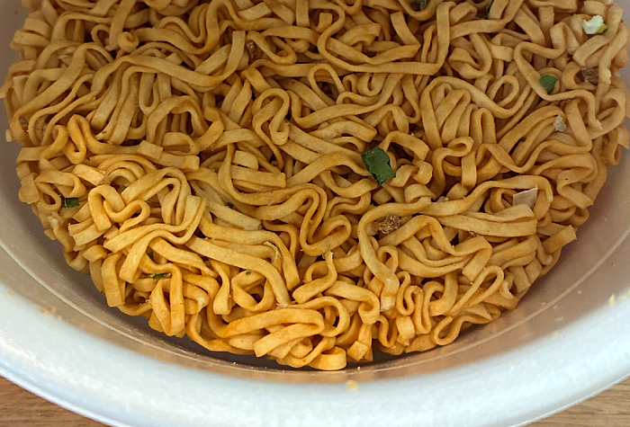 チキンラーメン汁なしどんぶり 台湾まぜそば味