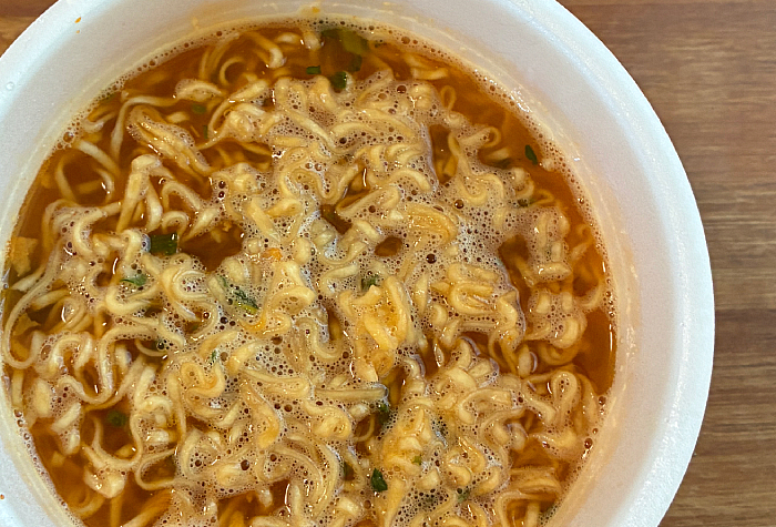 チキンラーメンどんぶり 旨辛チゲ味