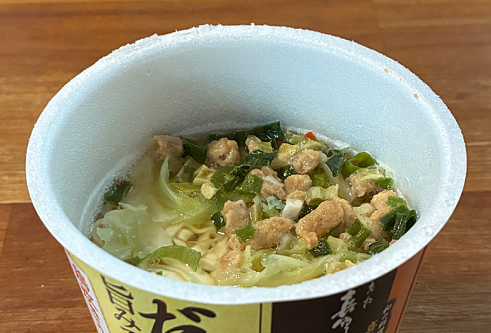 だしの旨みで減塩 鶏炊きうどん