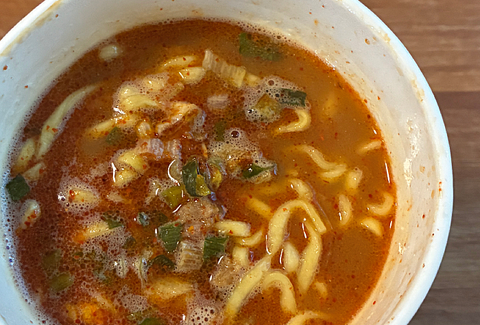 麺欲ハンター 濃辛魚介豚骨ラーメン 大盛り