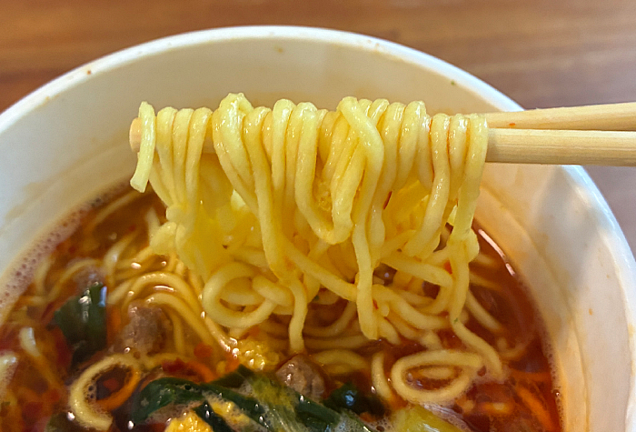 セブンプレミアム 宮崎辛麺