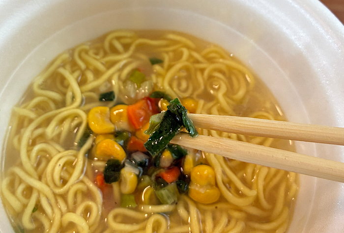 スーパーカップ1.5倍 北海道 コーン塩バター味ラーメン
