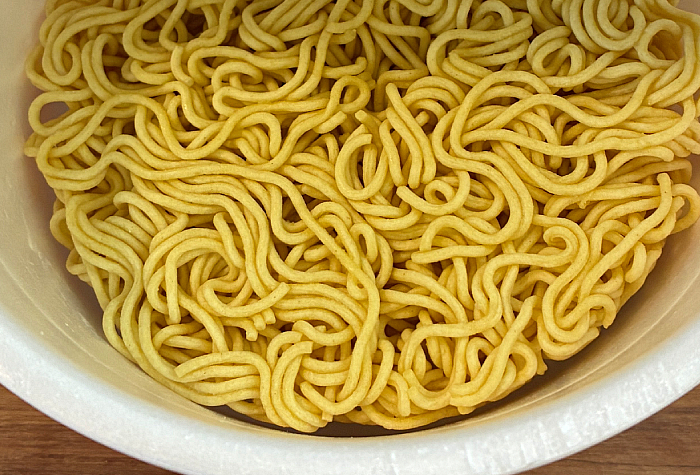 わかめラーメン 牛骨コムタン味