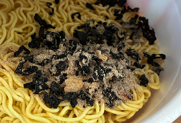 わかめラーメン 旨辛ユッケジャン味