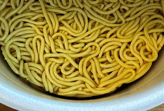 ローソン 麺大盛り 野菜入り塩ラーメン