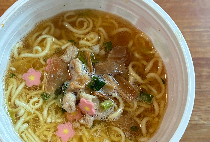 麦の夜明け監修 帆立だしと山椒の中華そば