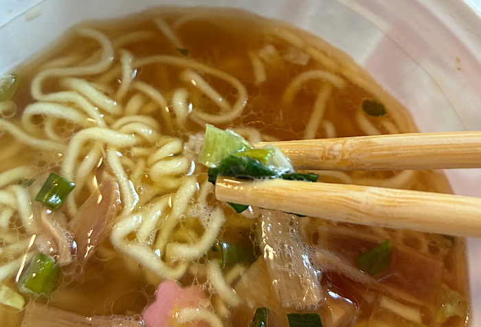麦の夜明け監修 帆立だしと山椒の中華そば
