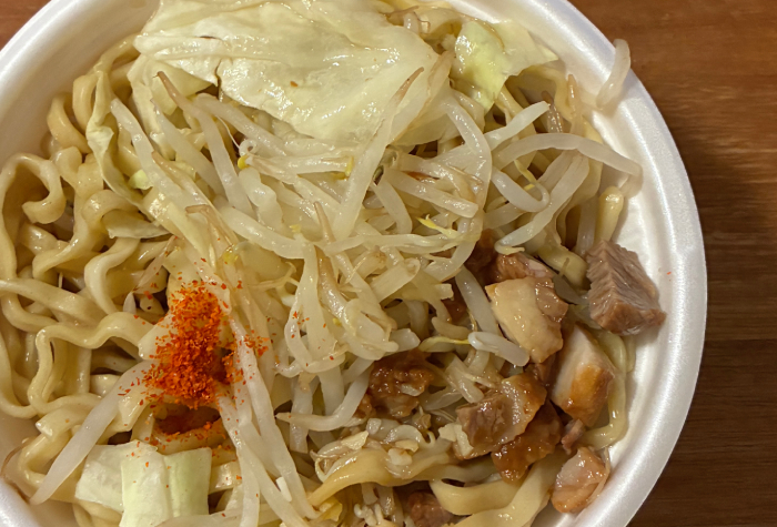 ラーメン荘 歴史を刻め監修 豚ラーメン