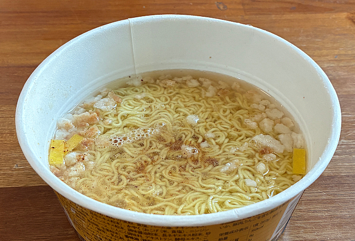 隣の国のグルメイト 参鶏湯ラーメンクッパ