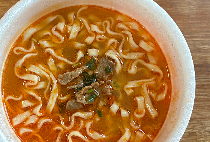 辛い豚汁うどん