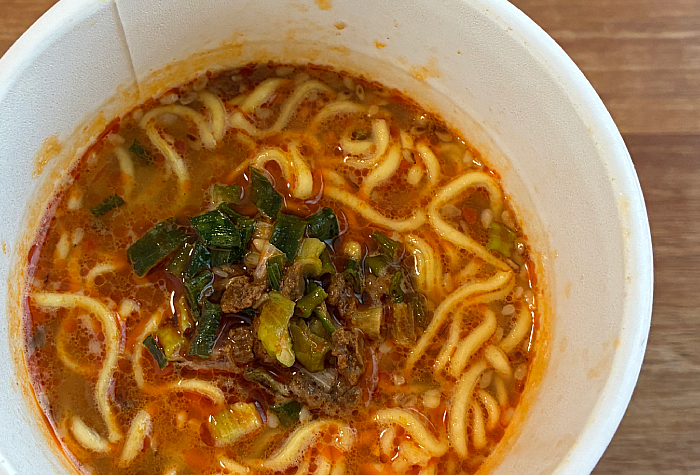 飲み干す一杯 黒酢担担麺
