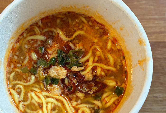 飲み干す一杯 麻辣担担麺